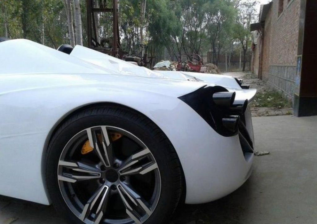 Çinli kopya Pagani Huayra 20 bin TL'ye satılıyor