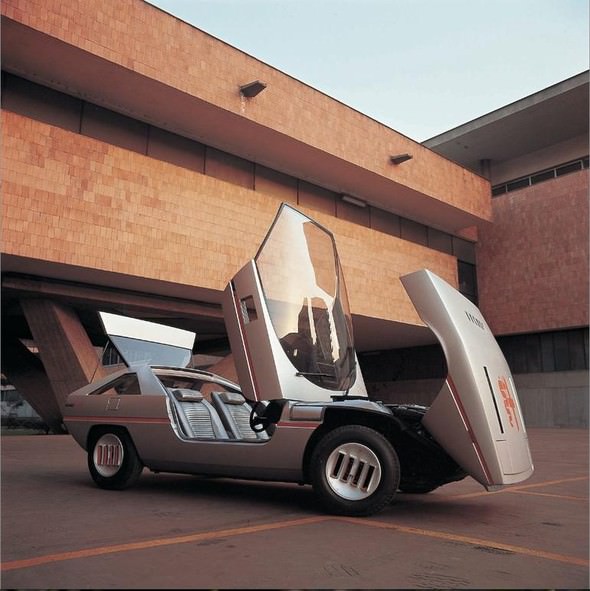 Çinlilerin 4 HP'lik hiper otomobili ve konsept otomobiller