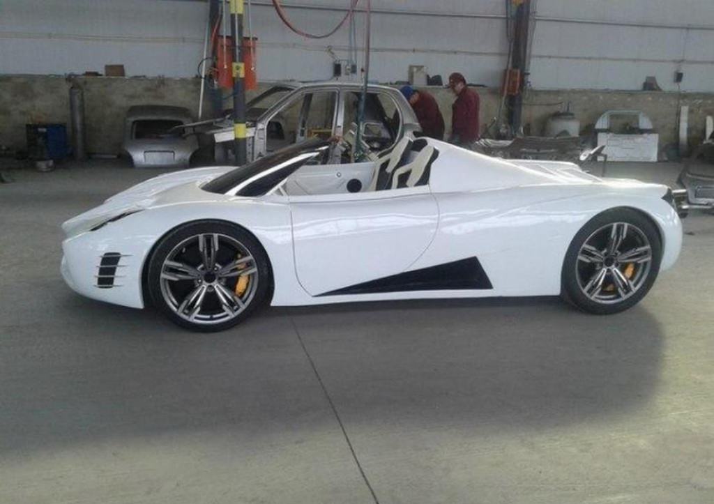 Çinli kopya Pagani Huayra 20 bin TL'ye satılıyor