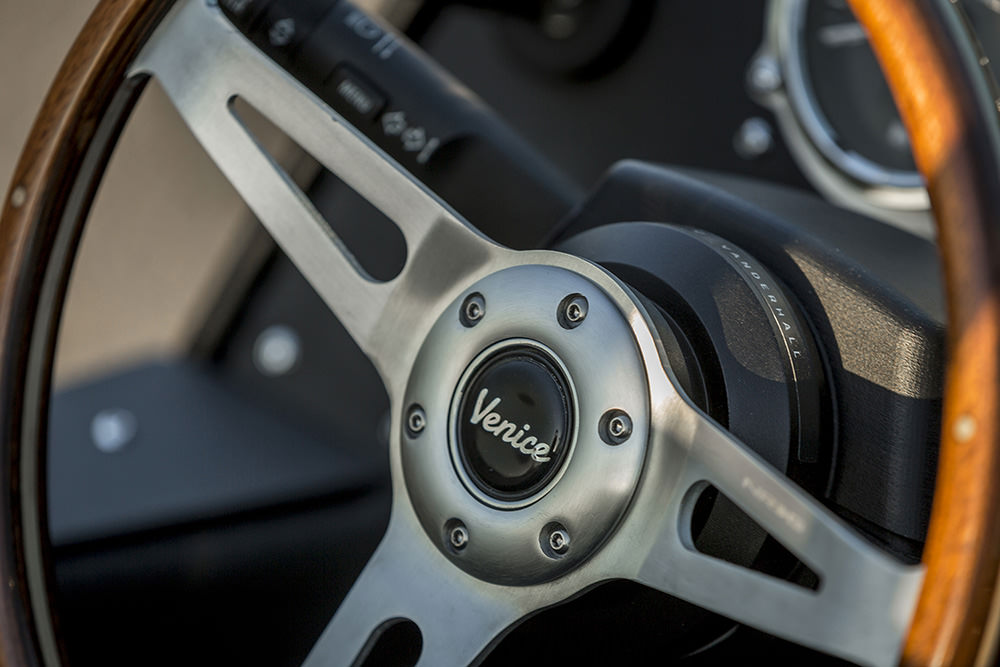 Üç tekerlekli roadster: Vanderhall Venice