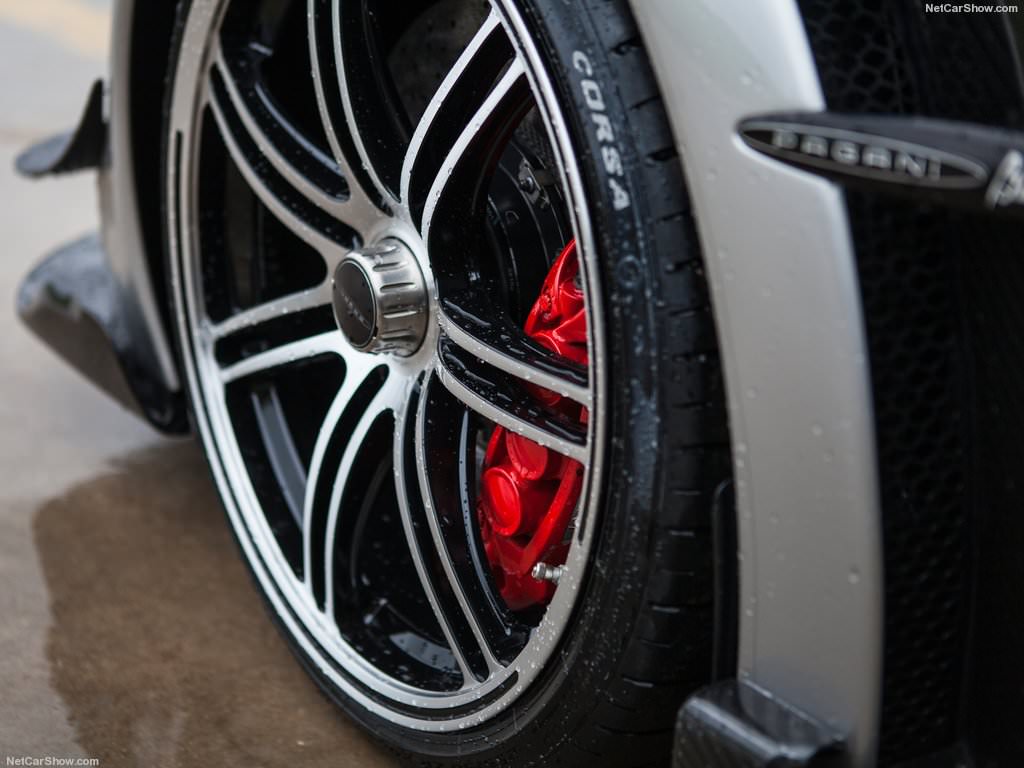 2016 Pagani Huayra BC