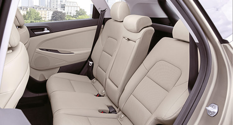 Hyundai Santa Fe – Tucson