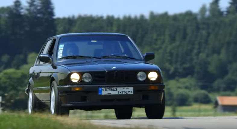 1986 model BMW’sini doğduğu yere götürdü