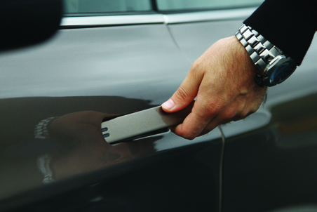 TEST · Aston Martin Rapide S