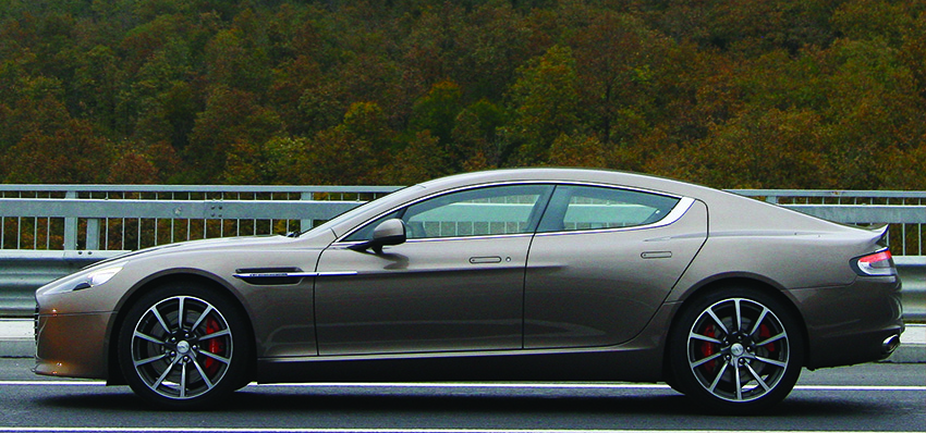 TEST · Aston Martin Rapide S
