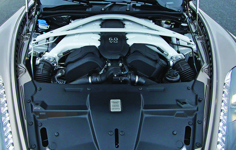 TEST · Aston Martin Rapide S
