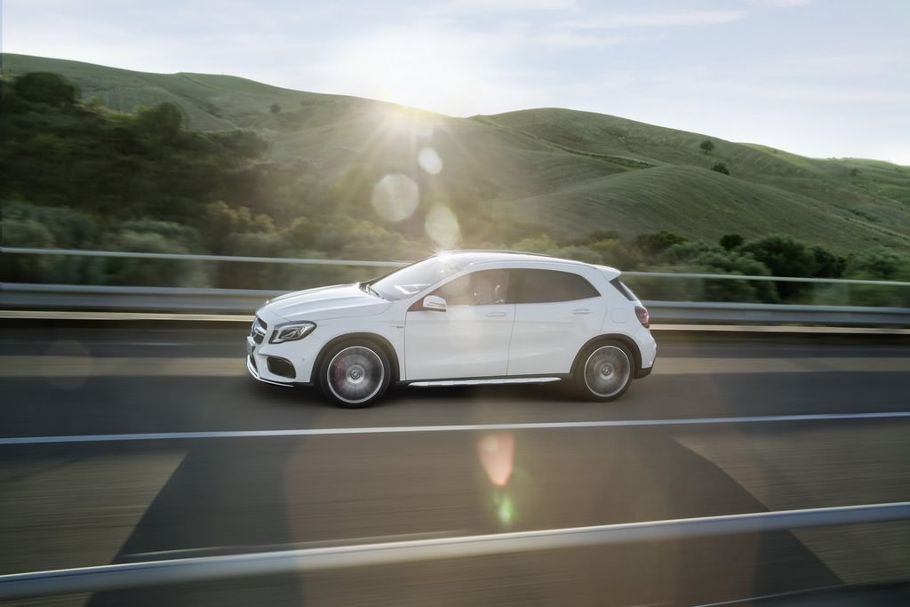 2017 Mercedes-Benz GLA ortaya çıktı