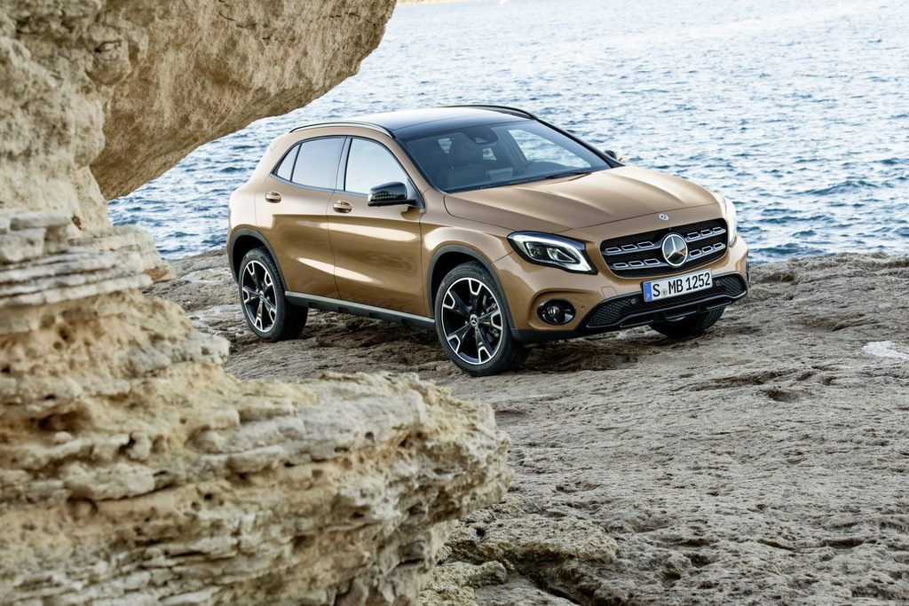 2017 Mercedes-Benz GLA ortaya çıktı