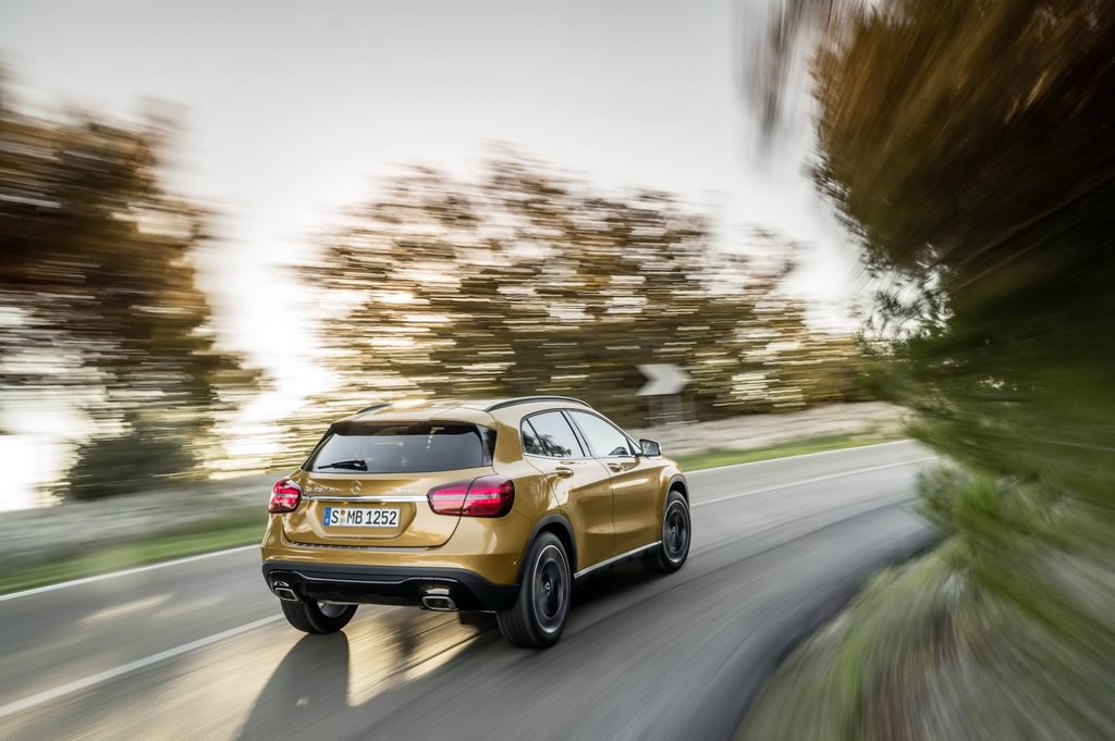 2017 Mercedes-Benz GLA ortaya çıktı
