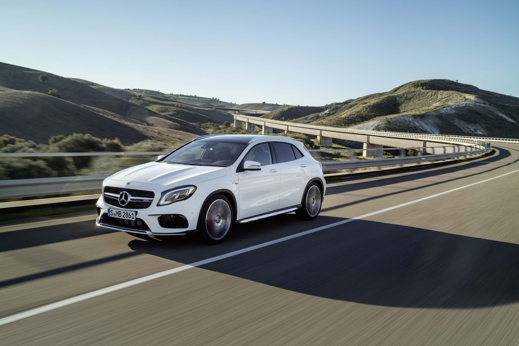 2017 Mercedes-Benz GLA ortaya çıktı
