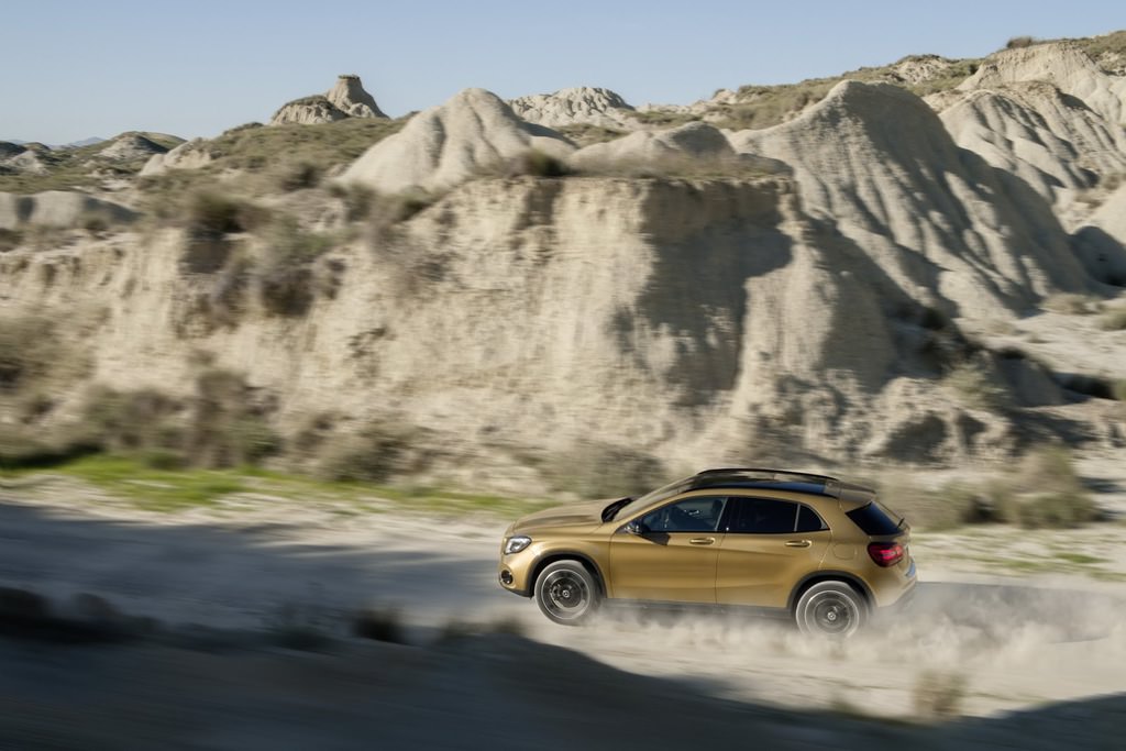 2017 Mercedes-Benz GLA ortaya çıktı