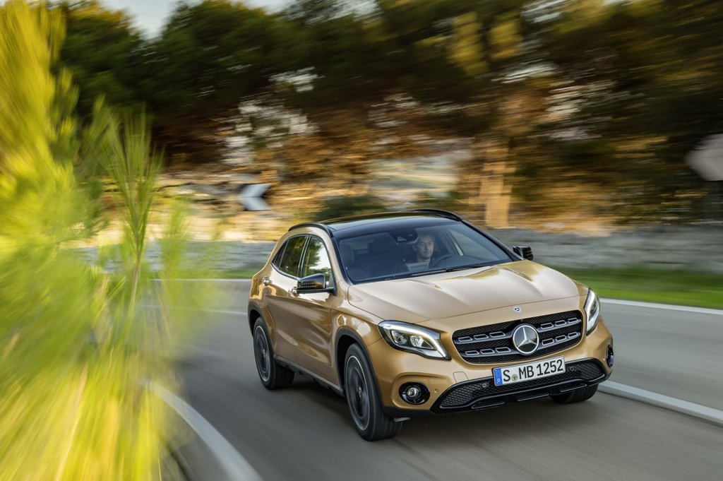 2017 Mercedes-Benz GLA ortaya çıktı