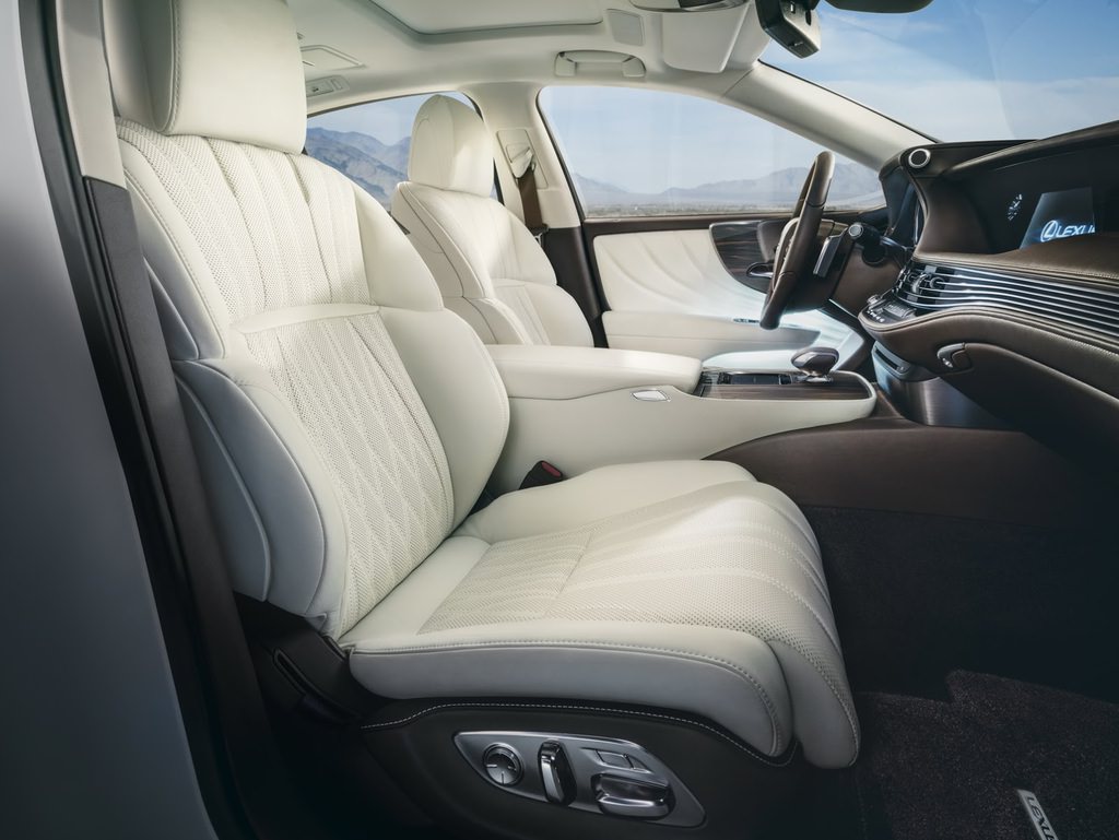 2018 Lexus LS
