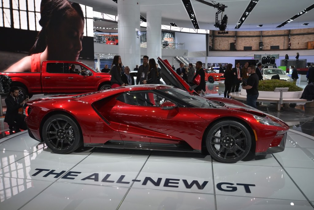 2017 Detroit Otomobil Fuarı’ndan görüntüler