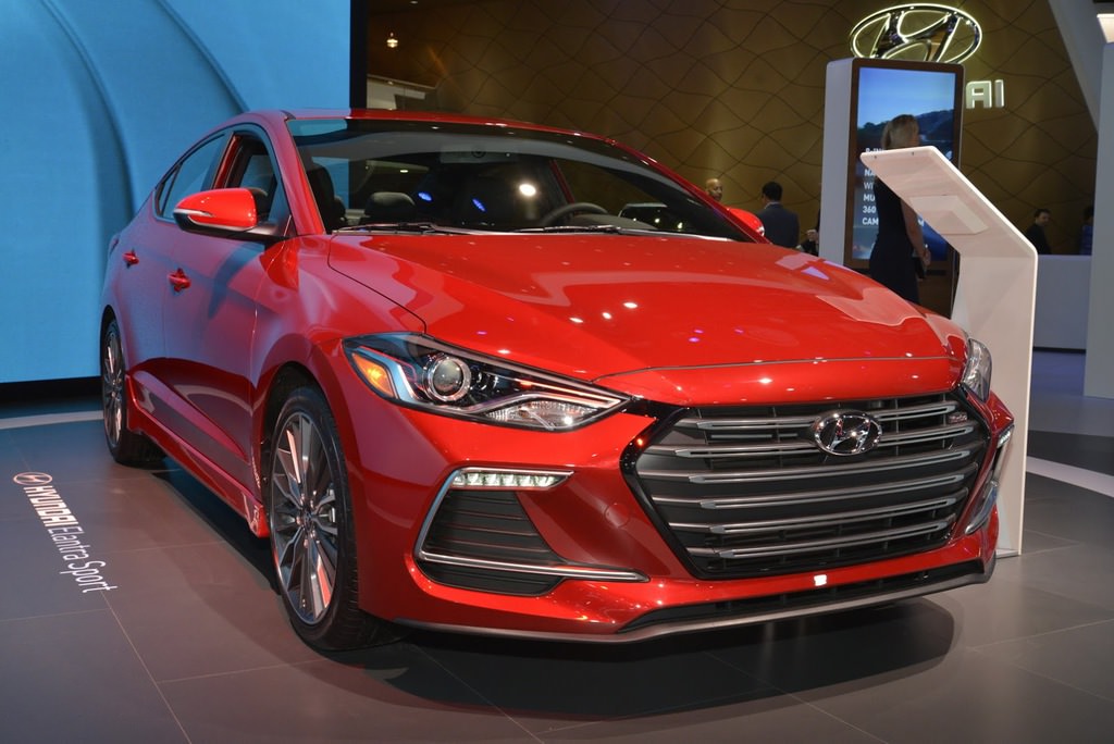 2017 Detroit Otomobil Fuarı’ndan görüntüler