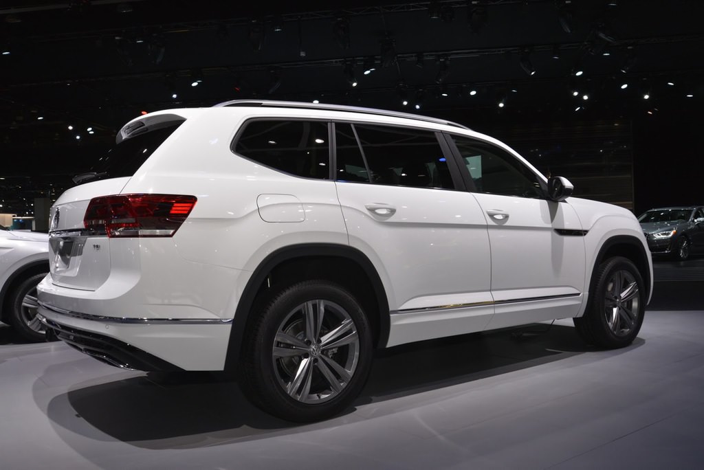 2017 Detroit Otomobil Fuarı’ndan görüntüler