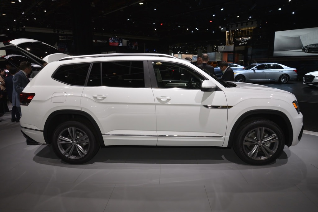 2017 Detroit Otomobil Fuarı’ndan görüntüler