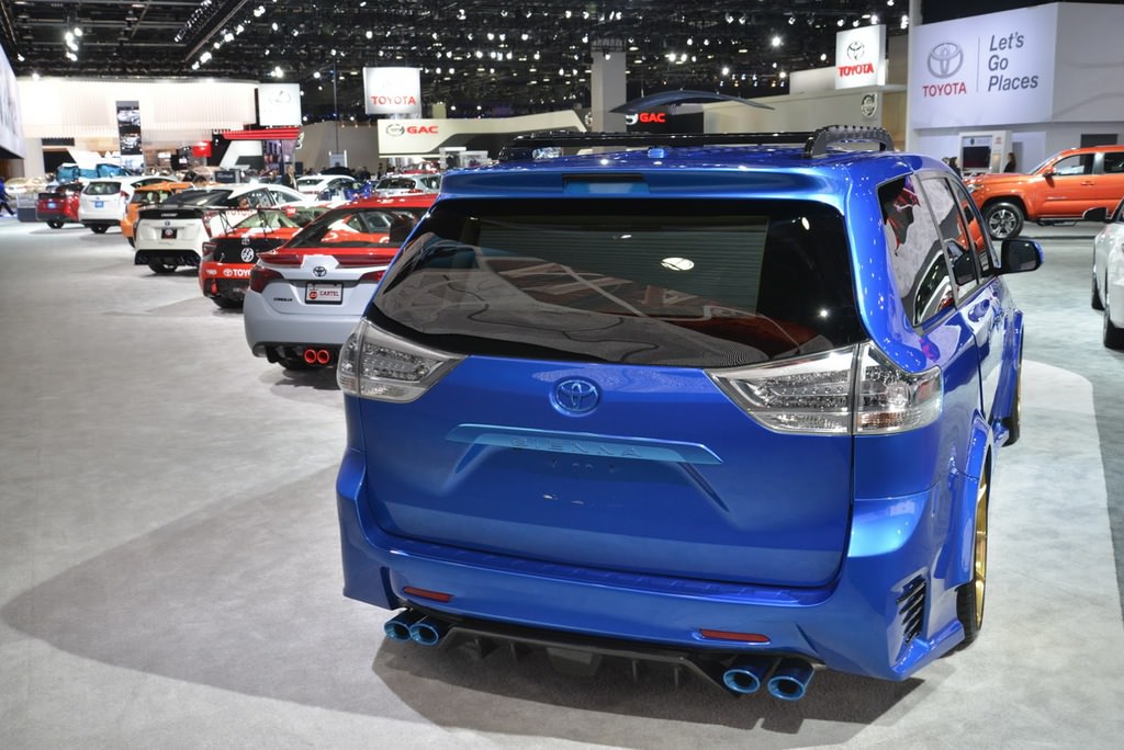 2017 Detroit Otomobil Fuarı’ndan görüntüler