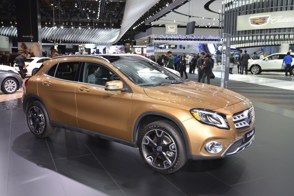 2017 Detroit Otomobil Fuarı’ndan görüntüler