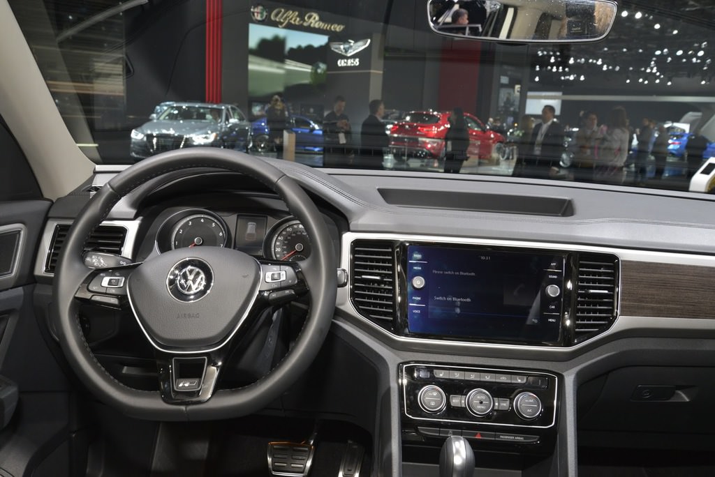 2017 Detroit Otomobil Fuarı’ndan görüntüler