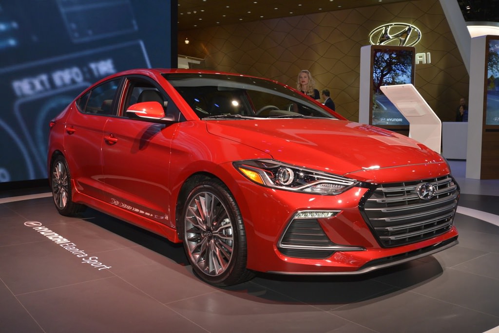 2017 Detroit Otomobil Fuarı’ndan görüntüler