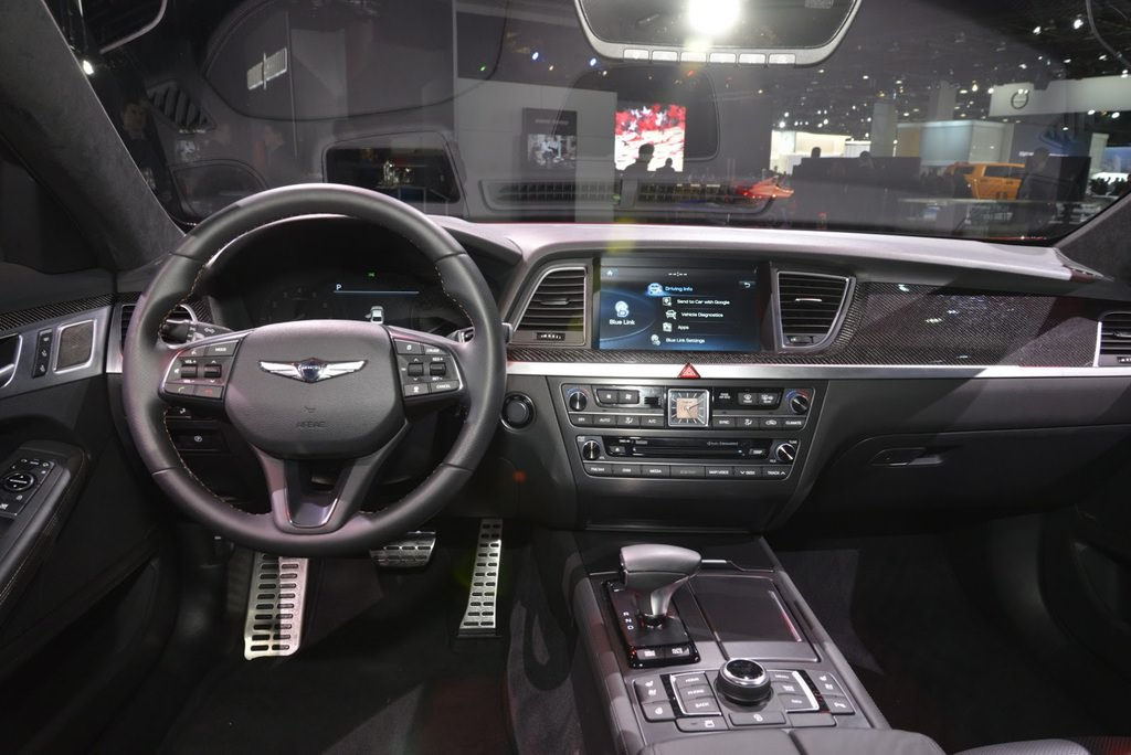 2017 Detroit Otomobil Fuarı’ndan görüntüler