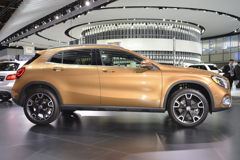 2017 Detroit Otomobil Fuarı’ndan görüntüler