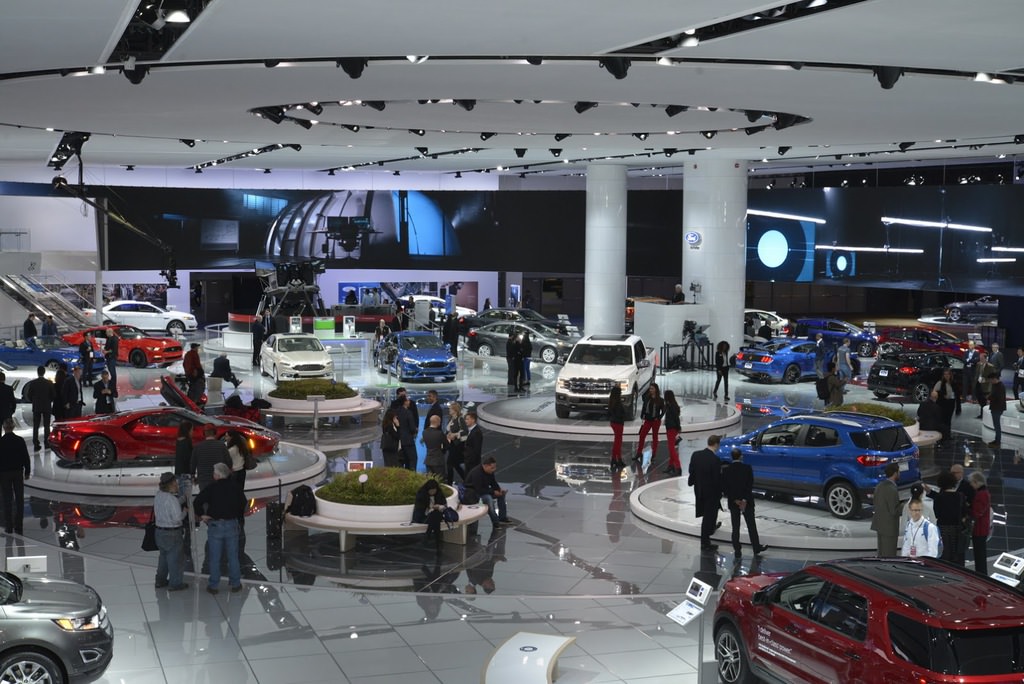 2017 Detroit Otomobil Fuarı’ndan görüntüler