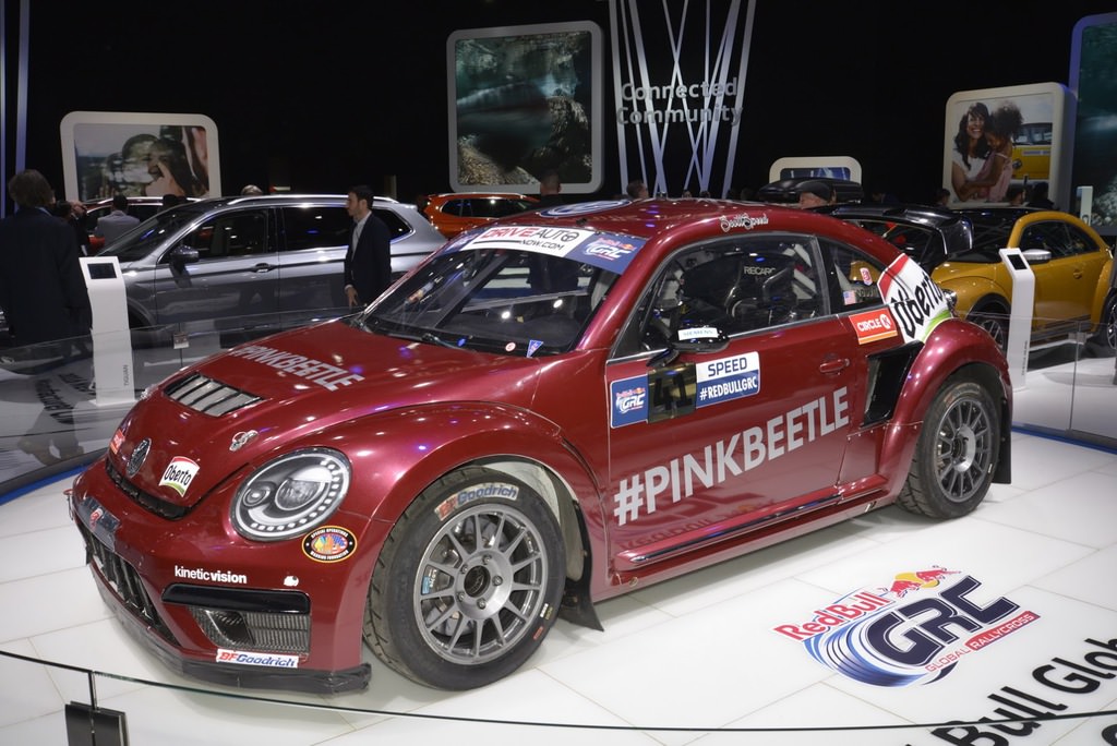 2017 Detroit Otomobil Fuarı’ndan görüntüler