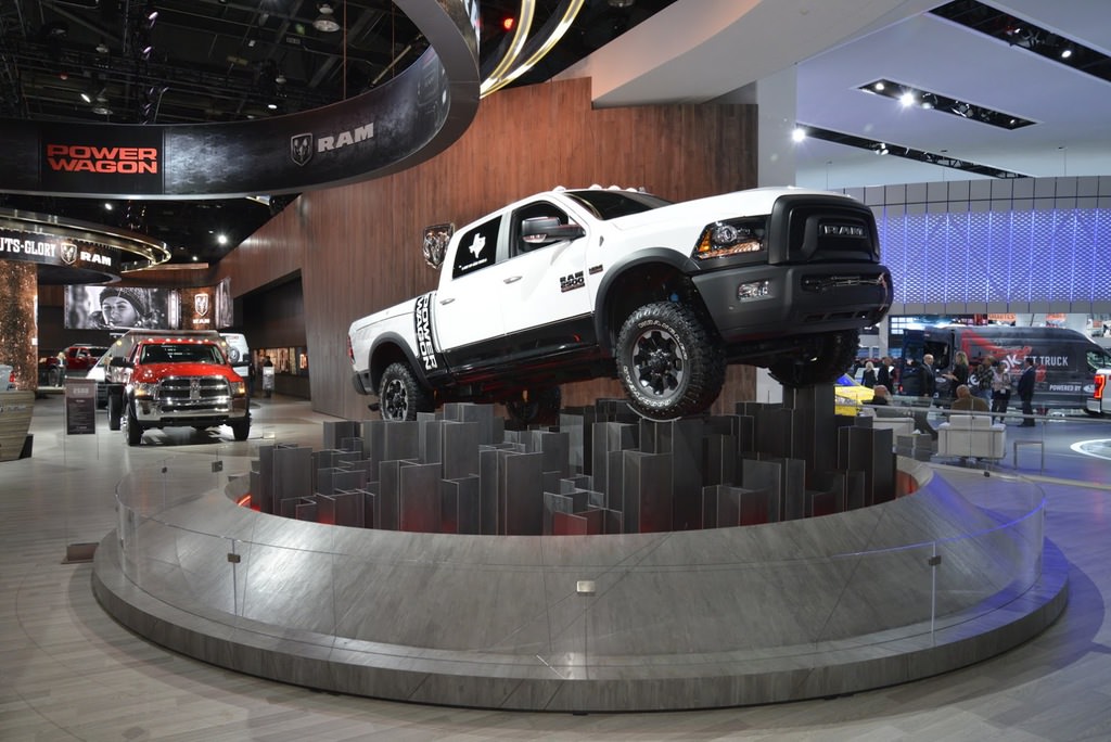 2017 Detroit Otomobil Fuarı’ndan görüntüler