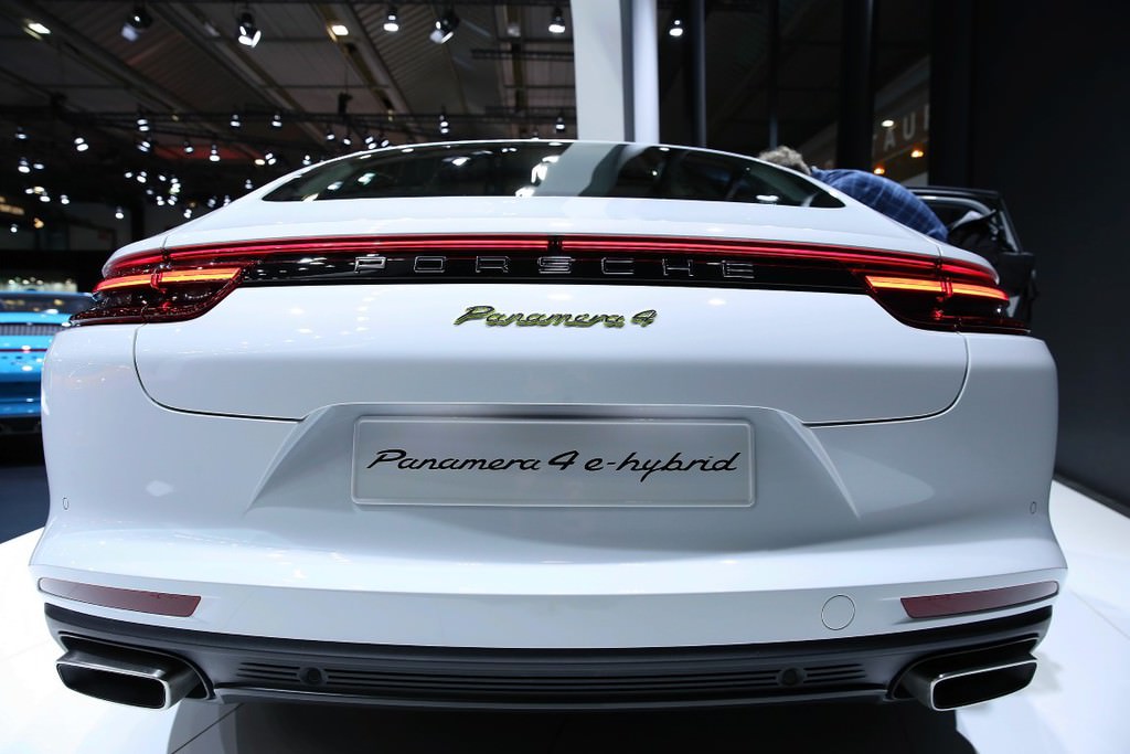 Brüksel Otomobil Fuarı kapılarını açtı