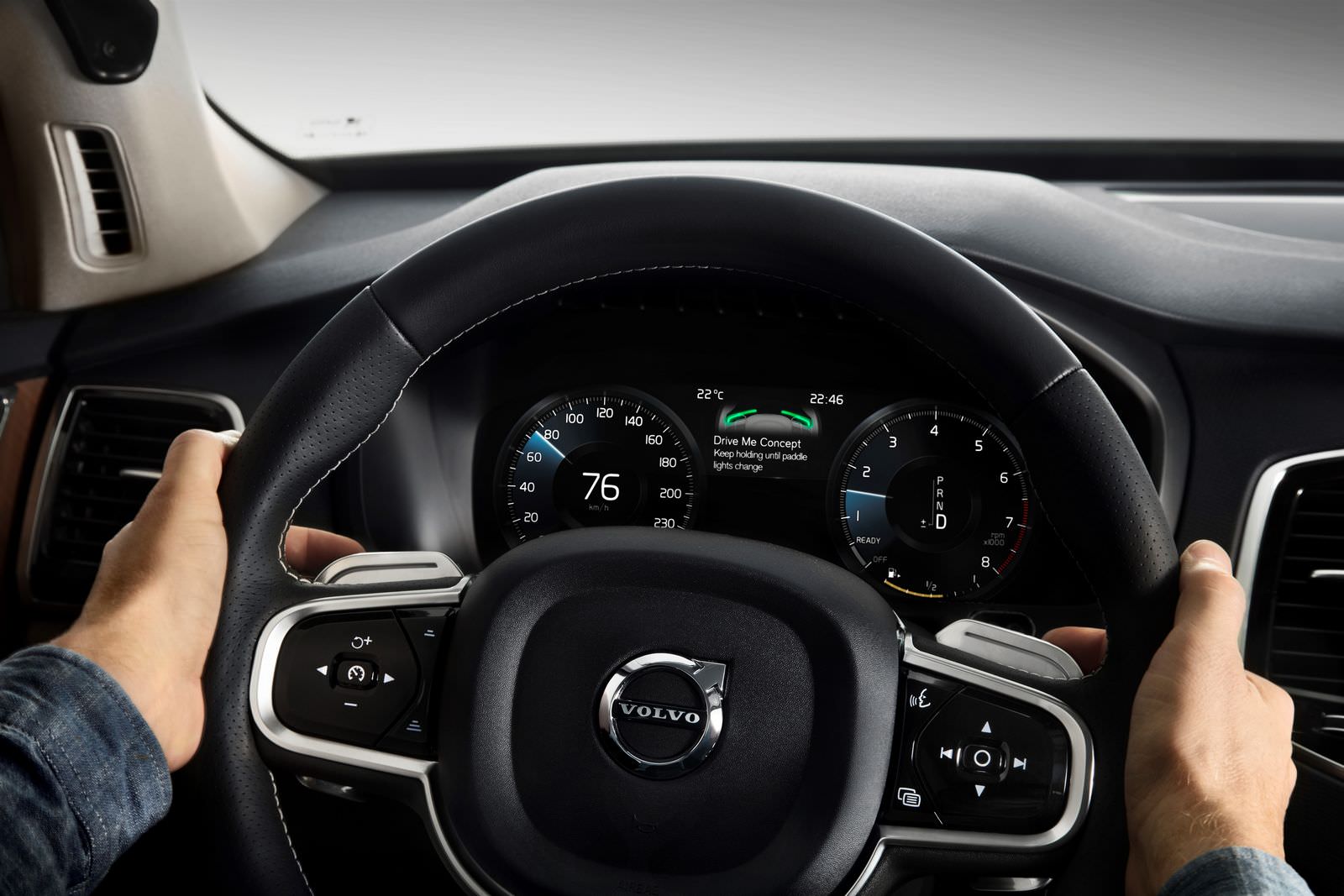 Tamamen otonom Volvo XC90 yollara çıkıyor