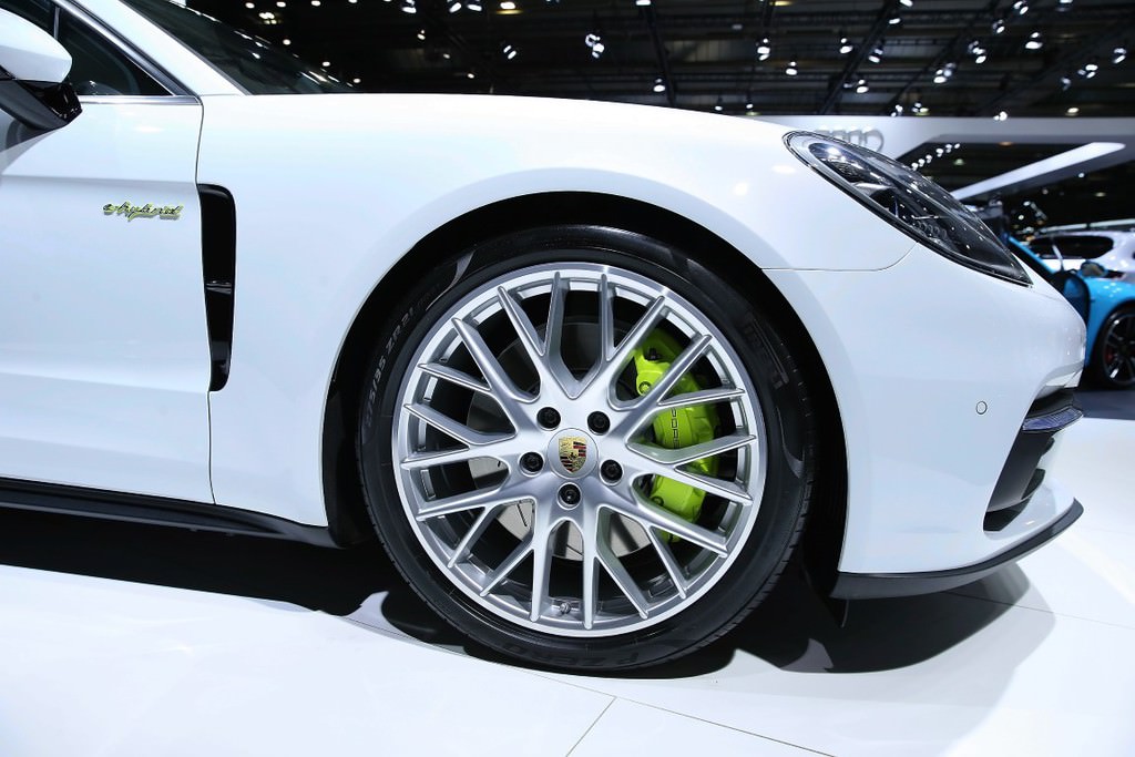 Brüksel Otomobil Fuarı kapılarını açtı