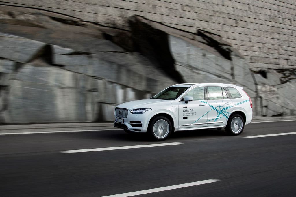 Tamamen otonom Volvo XC90 yollara çıkıyor