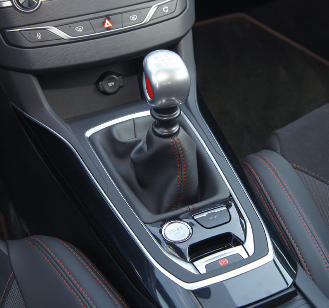 TEST · Peugeot 308 GTi