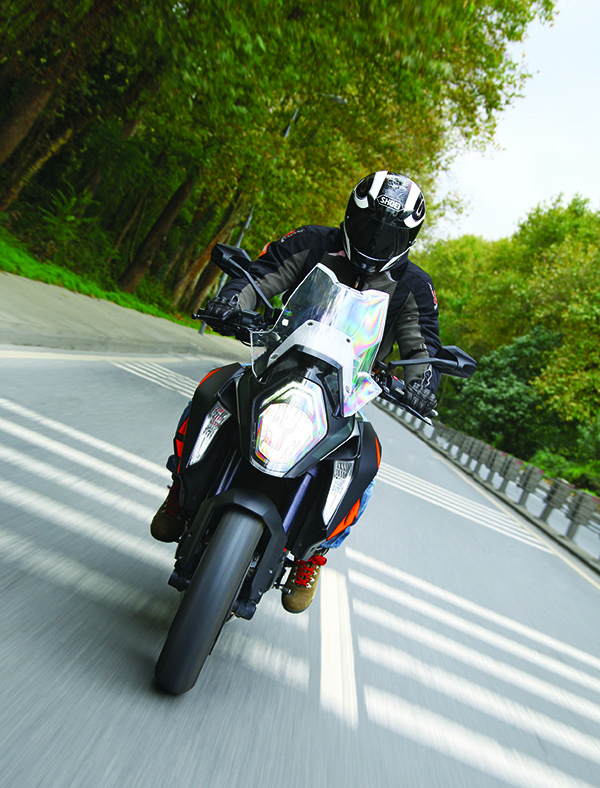 Motosiklet · KTM Super Duke 1290 GT