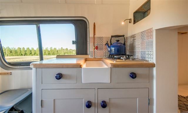 Mercedes Sprinter’ın panelvandan karavana dönüşme hikayesi