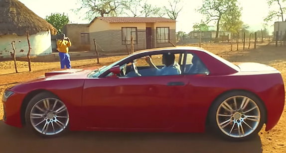 Afrikalı mühendis hayalindeki otomobili evinin garajında yaptı