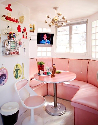 Görenleri hayrete düşüren karavanlar