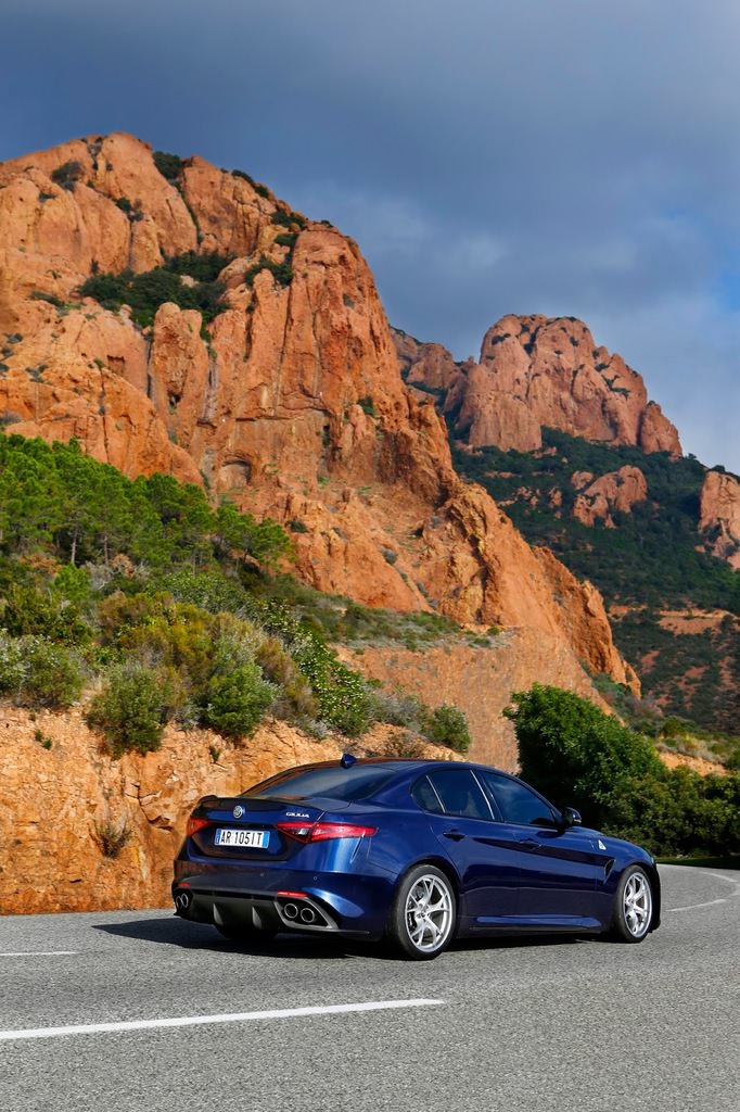 Alfa Romeo Giulia’nın fiyatı ne kadar?