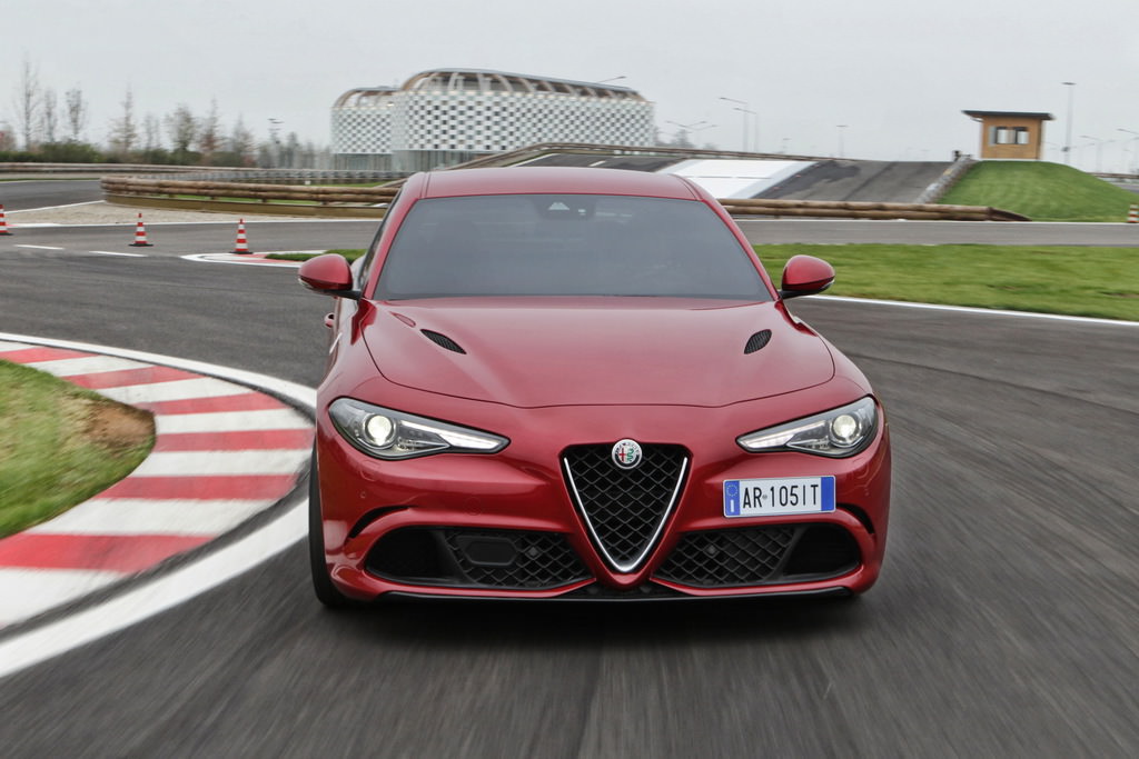 Alfa Romeo Giulia’nın fiyatı ne kadar?
