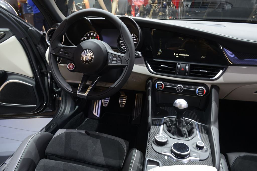 Alfa Romeo Giulia’nın fiyatı ne kadar?