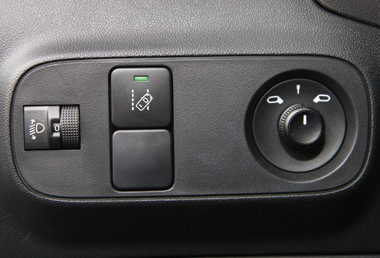 TEST · Citroen C3 1.6 BlueHDi Shine