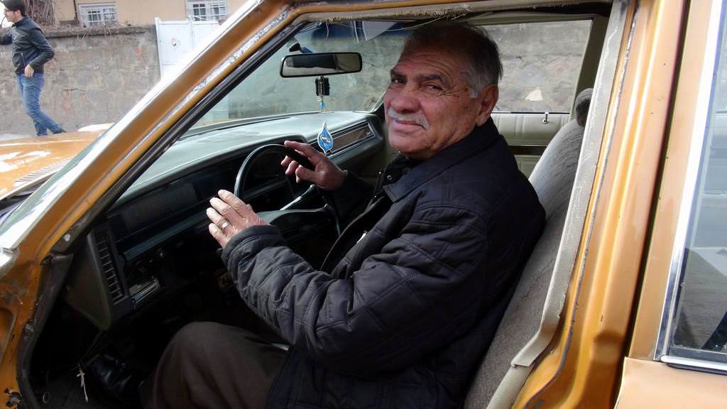 Siyaset için kullanılan 1973 Chevrolet Impala artık garajda