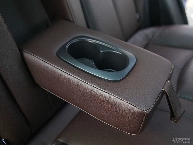 Üç kat daha ucuz Çinli Evoque peynir ekmek gibi satıyor