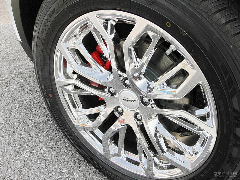 Üç kat daha ucuz Çinli Evoque peynir ekmek gibi satıyor