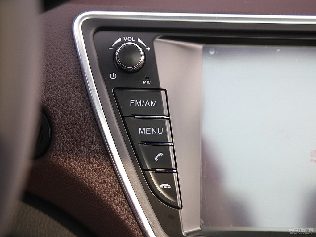 Üç kat daha ucuz Çinli Evoque peynir ekmek gibi satıyor