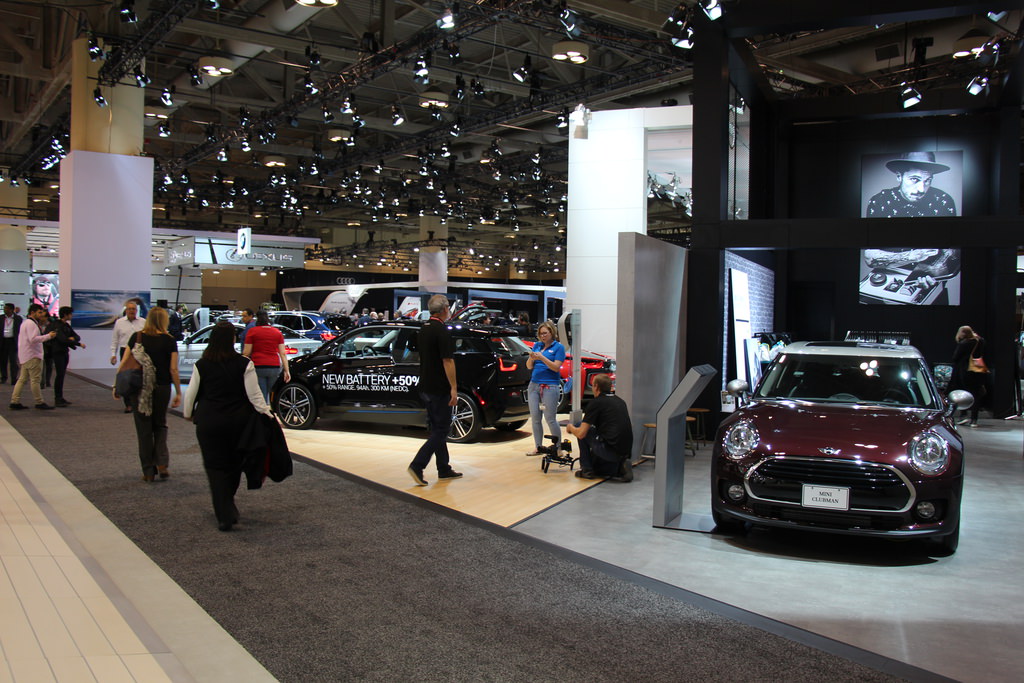 43. Kanada Uluslararası Otomobil Fuarı açıldı