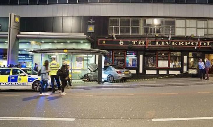 Süperspor otomobil kazaları