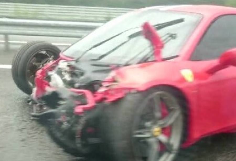 Süperspor otomobil kazaları